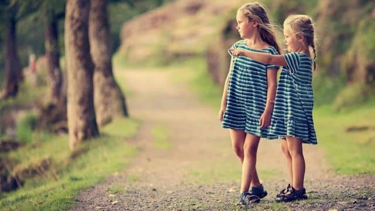 صورة مقدمة وخاتمه عن موضوع الصديق