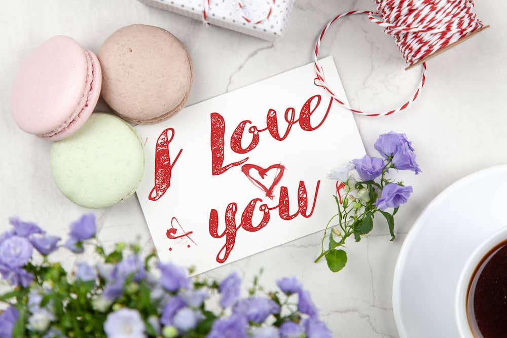 love messages for wife to make her happy