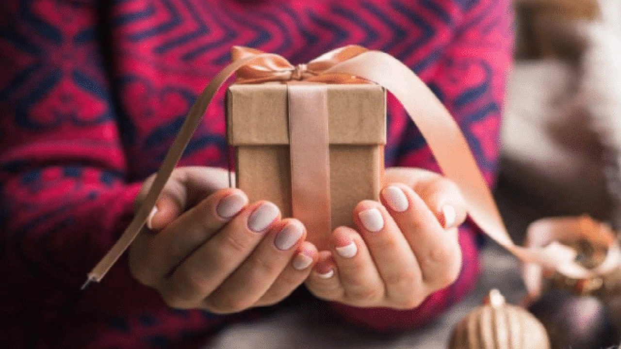 صورة أسماء متاجر هدايا