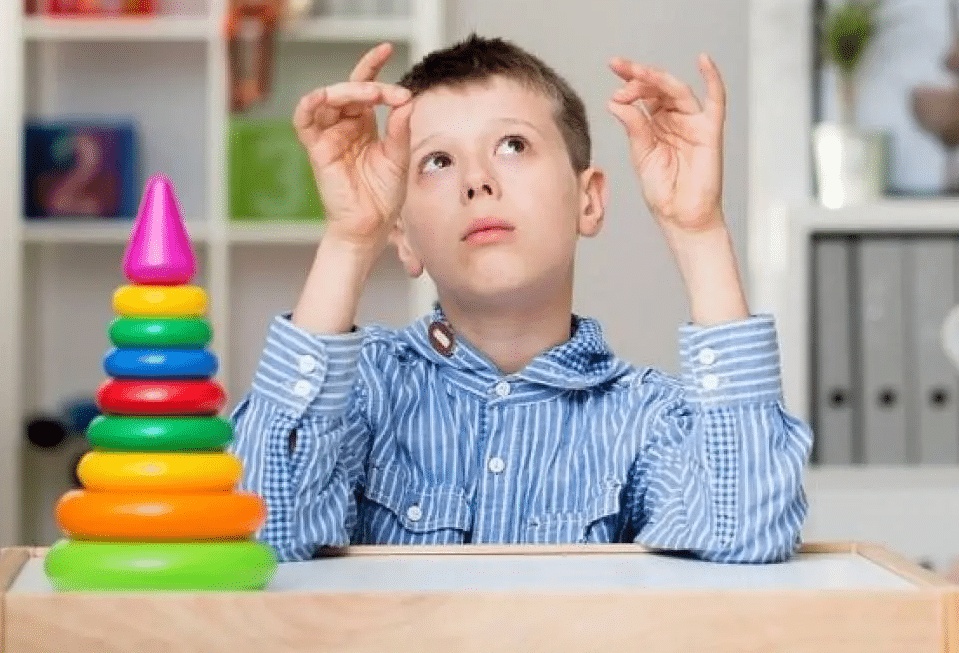 أفكار أنشطة لأطفال التوحد