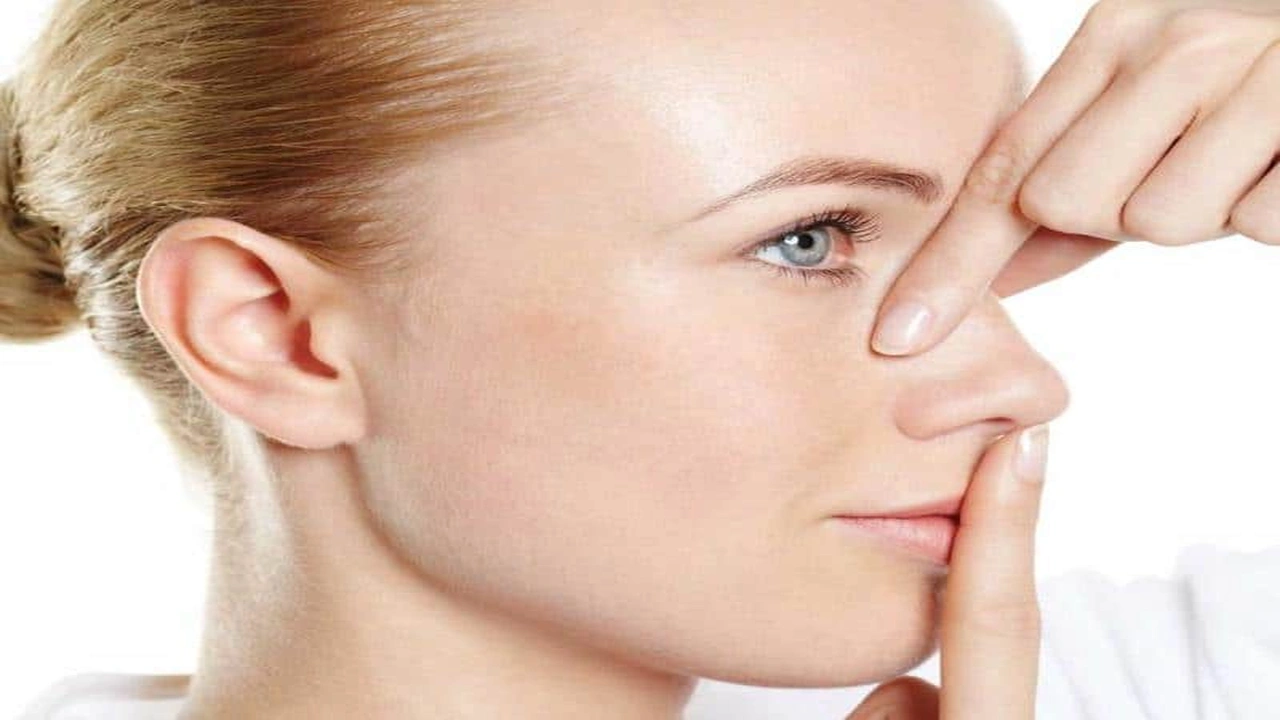 صورة إزالة دهون الأنف وتصغيره