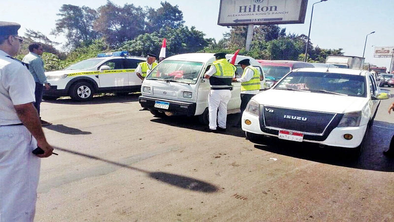 صورة ادخل رقم لوحة السيارة للتأكد من المخالفات المرورية 