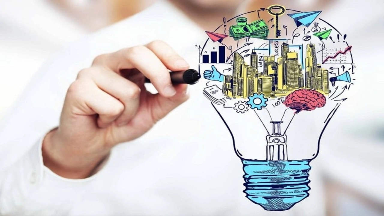 صورة اذاعة مدرسية عن الابداع والابتكار