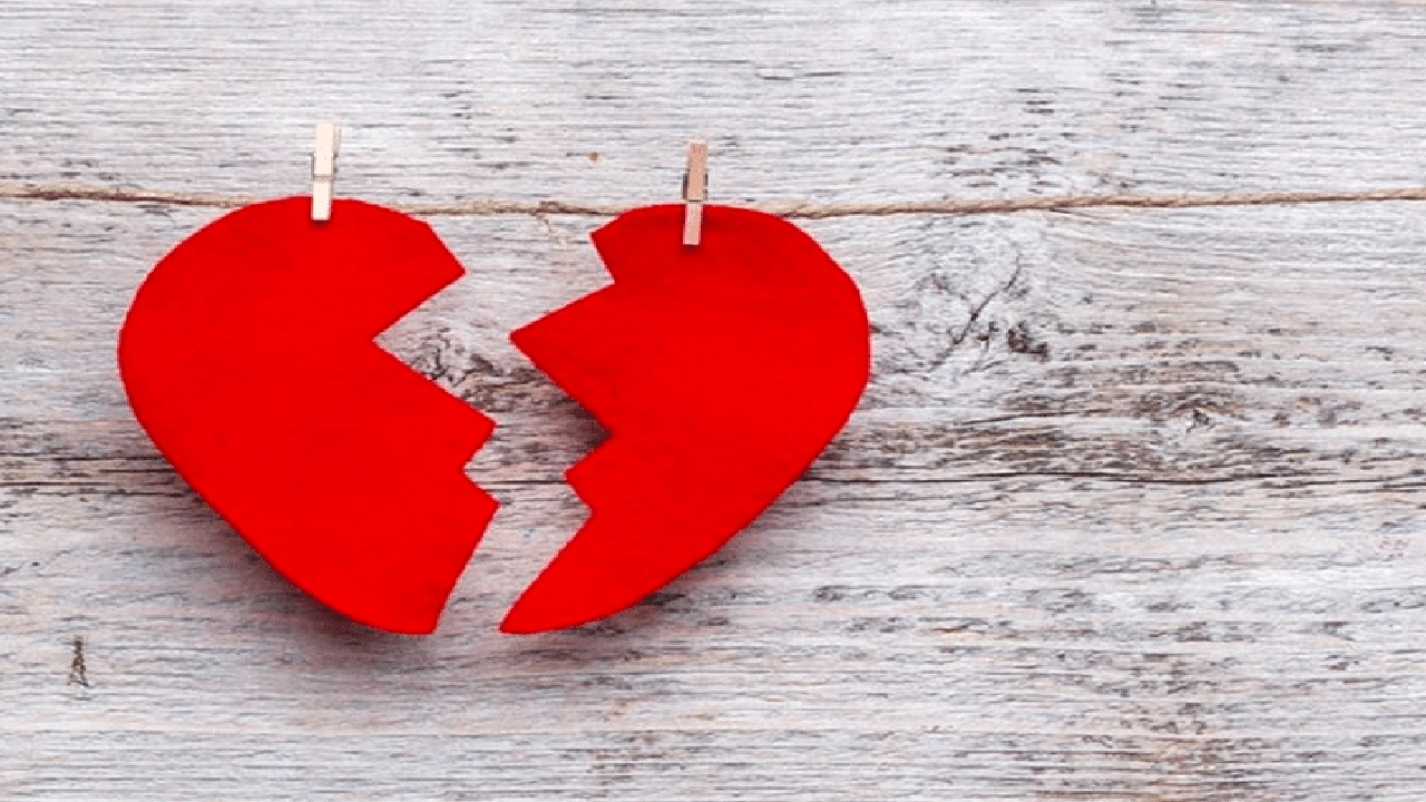 صورة اشعار عن الجرح من الحبيب