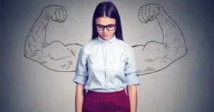 اشياء تزيد الثقة بالنفس لدى الفتيات 