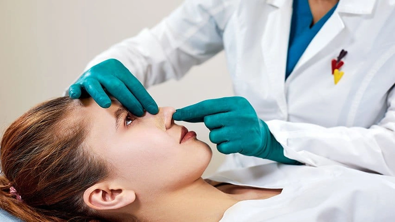 صورة افضل دكتور تجميل انف بالرياض