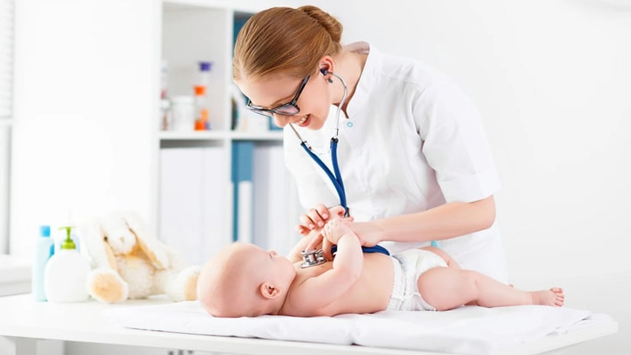 صورة افضل دكتور جراحة اطفال في جدة