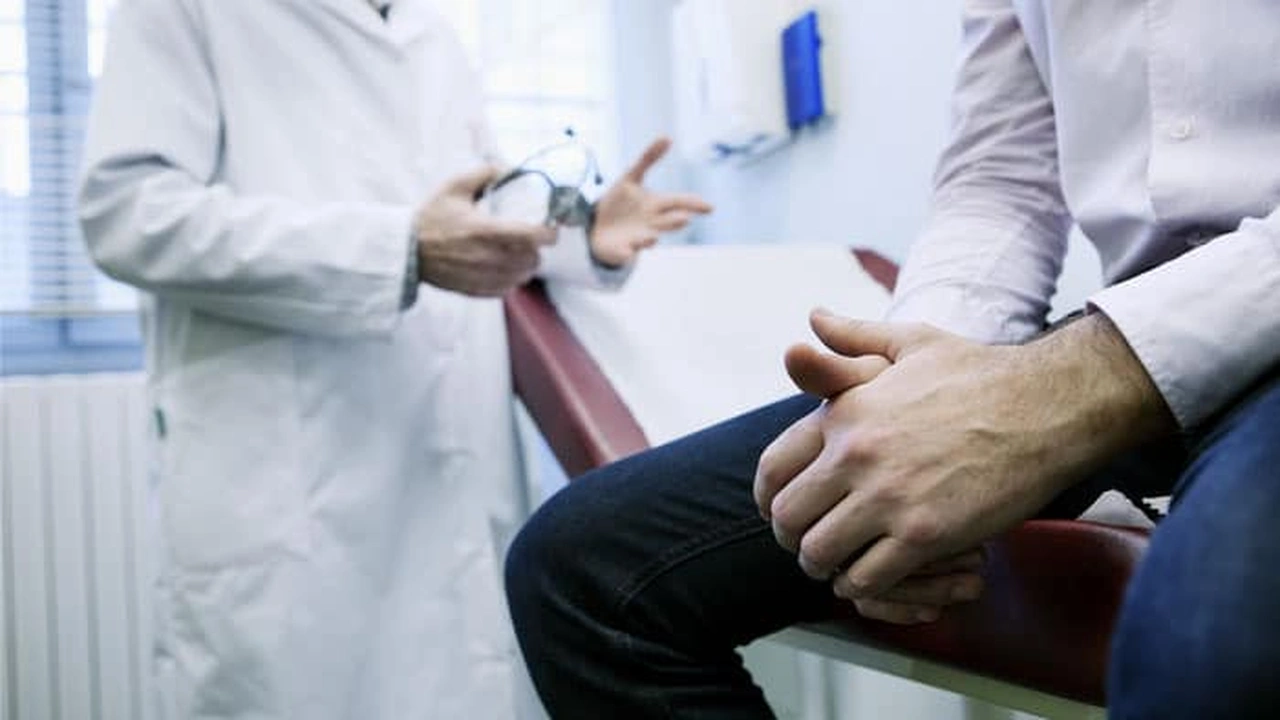 صورة افضل دكتور جراحة بواسير في الرياض