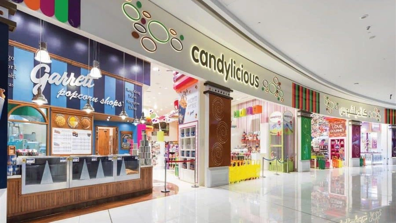 صورة افضل محلات الملابس في دبي مول