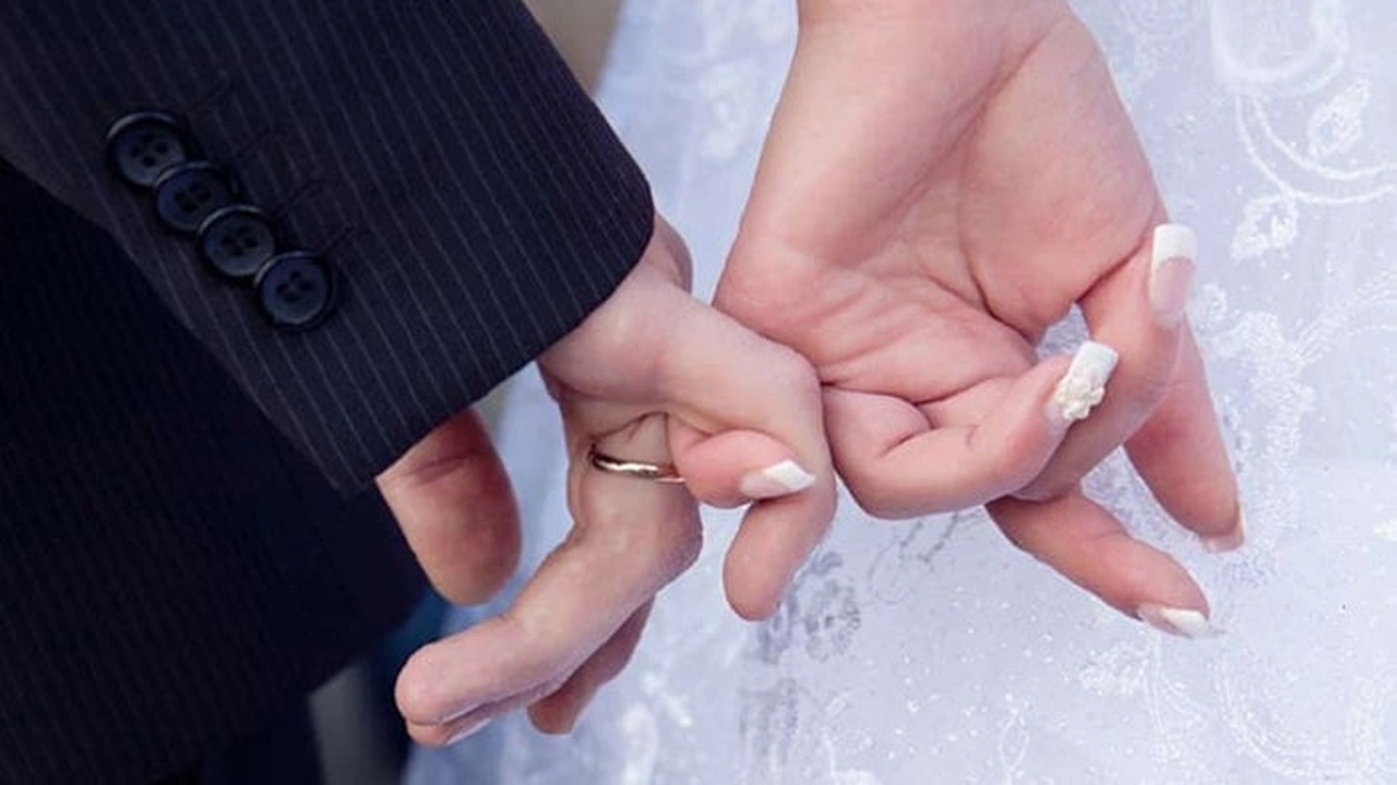 صورة الفرق بين الزواج والنكاح