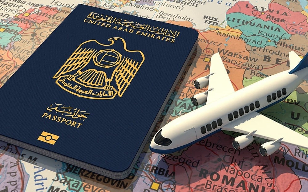 المهن المسموح لها بدخول الامارات