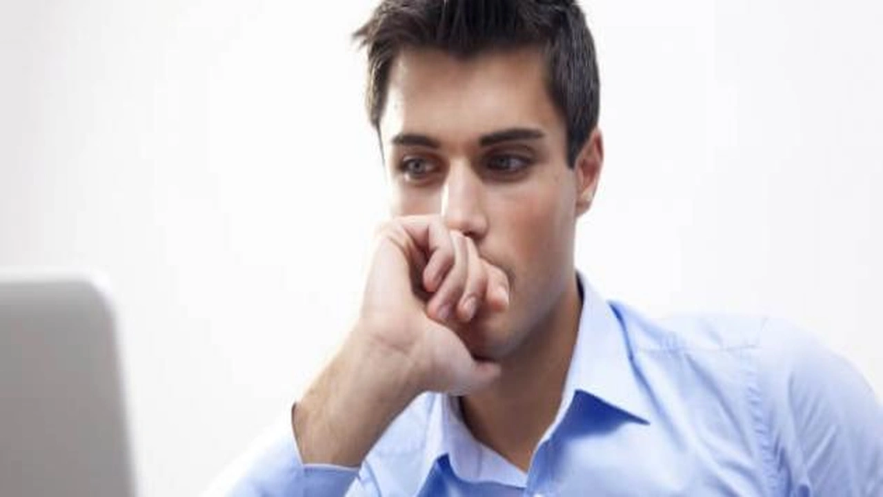 صورة بحث جامعي عن القلق