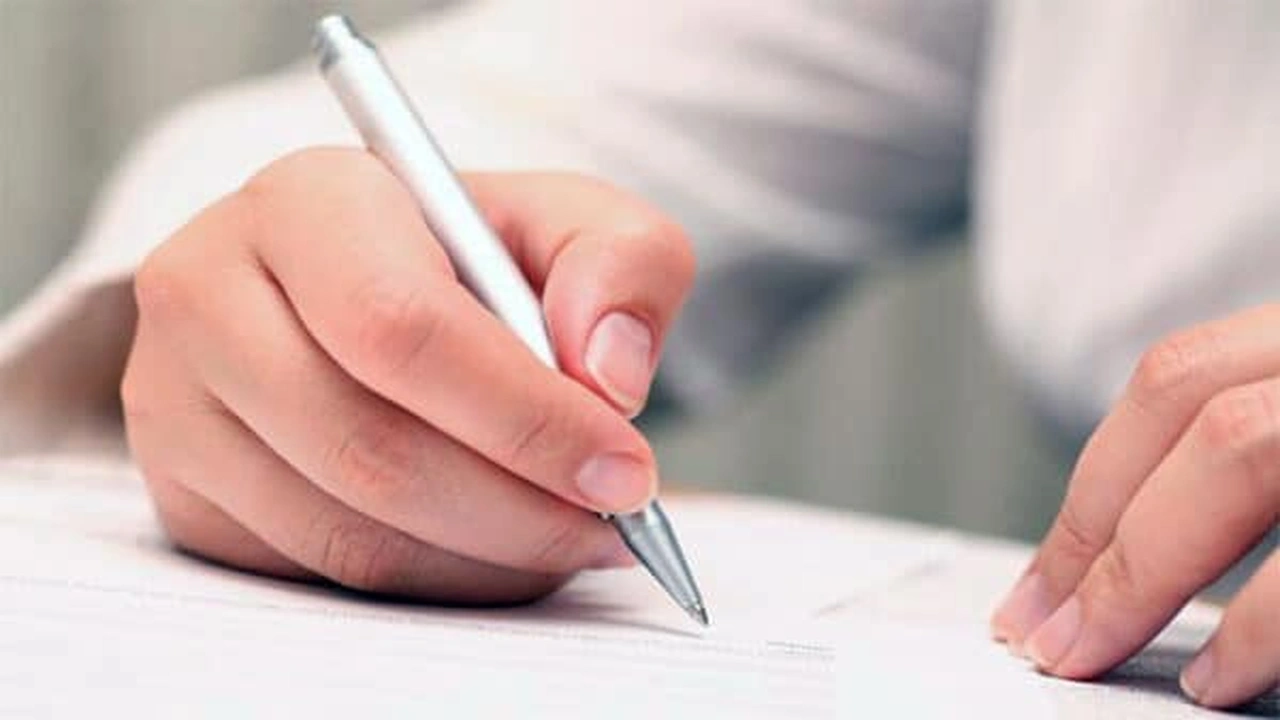 صورة تبرير تأخير عن العمل