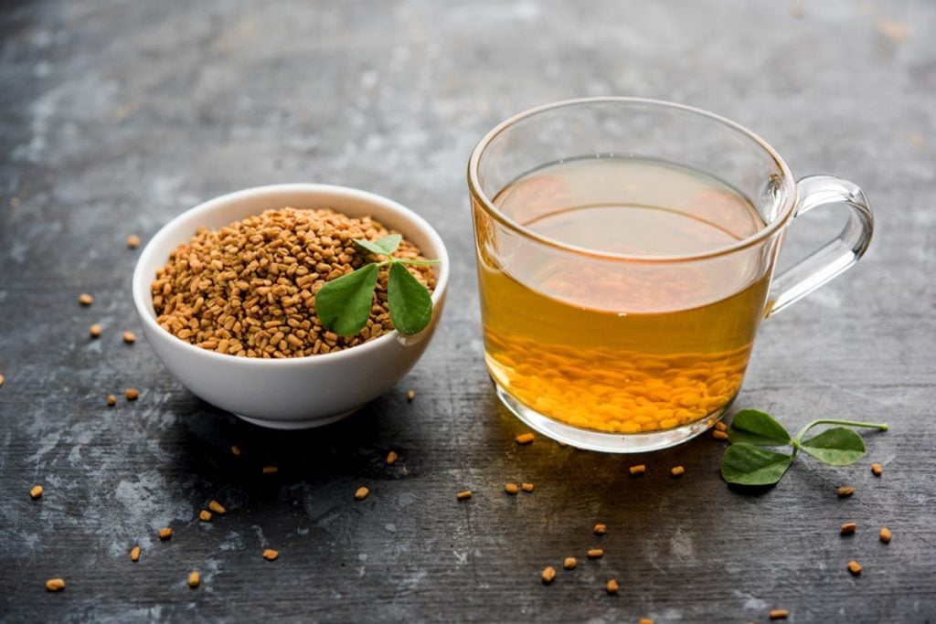 تجربتي مع شرب ماء الحلبة