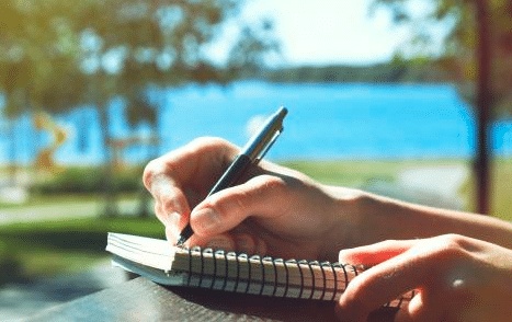 تعبير عن قرار اتخذته في حياتي بالانجليزي