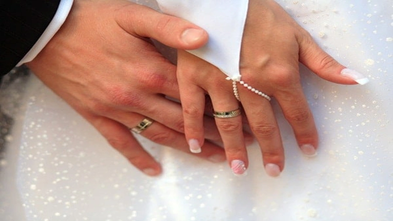 صورة تهنئة زواج صديقتي