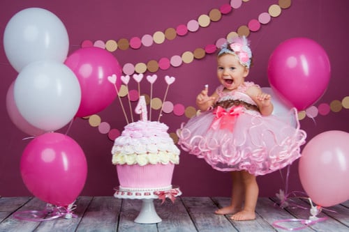 تهنئة عيد ميلاد طفلة صغيرة