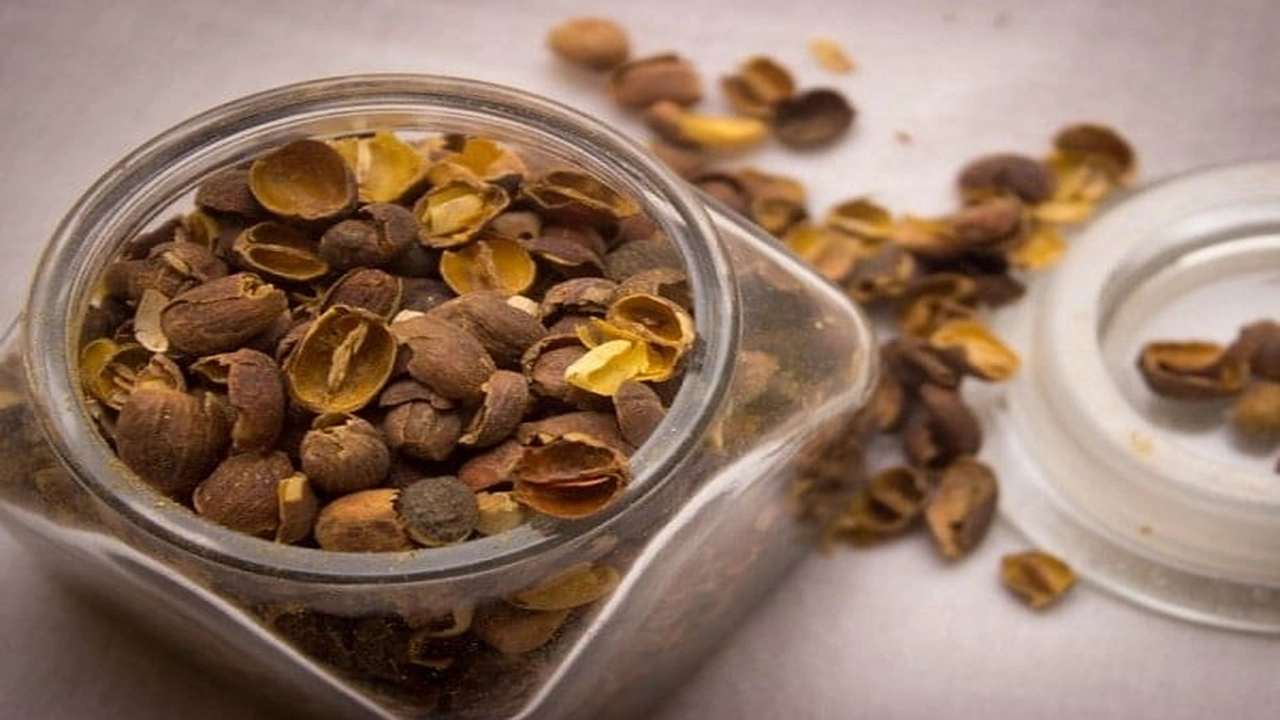 صورة خلطة قشر القهوة لتنظيف الرحم