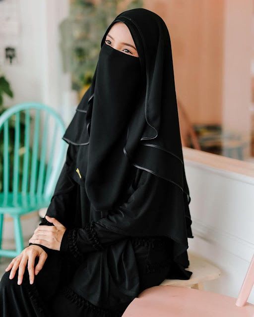 خلفيات بنات منتقبات
