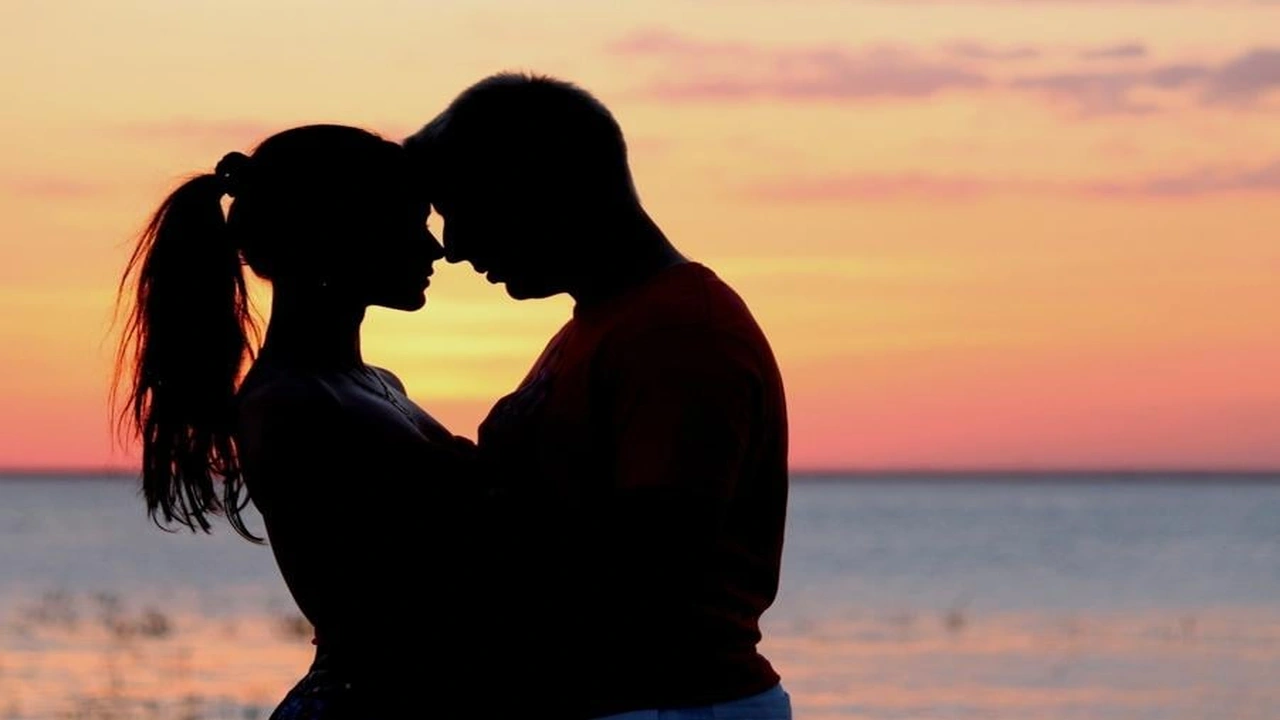 صورة خلفيات واتس اب رومانسية