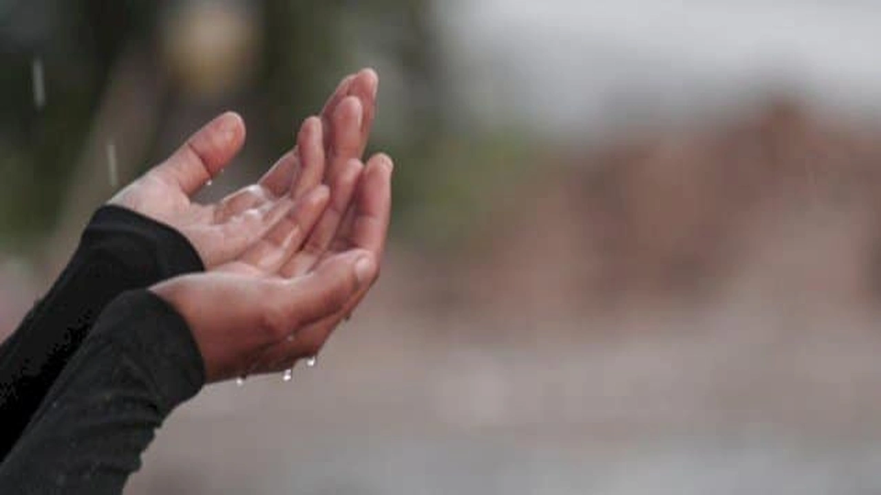 صورة دعاء للميت في المطر أبي