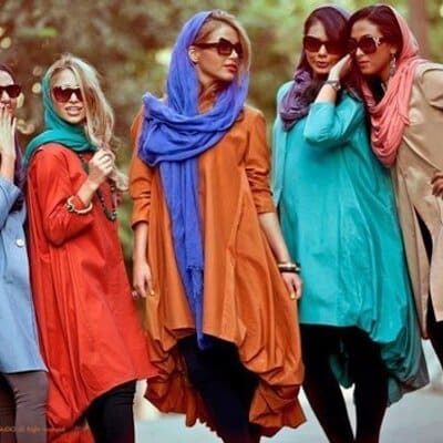رمزيات صديقات بالمدرسه