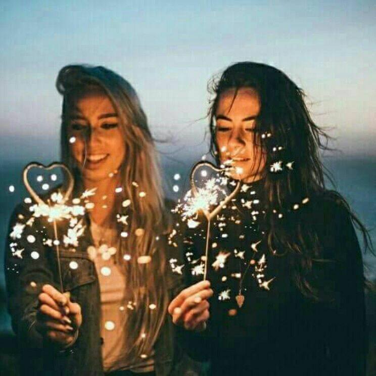 رمزيات صديقات بالمدرسه