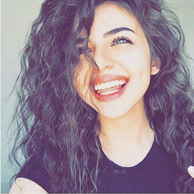 رمزيات ضحكة بنات