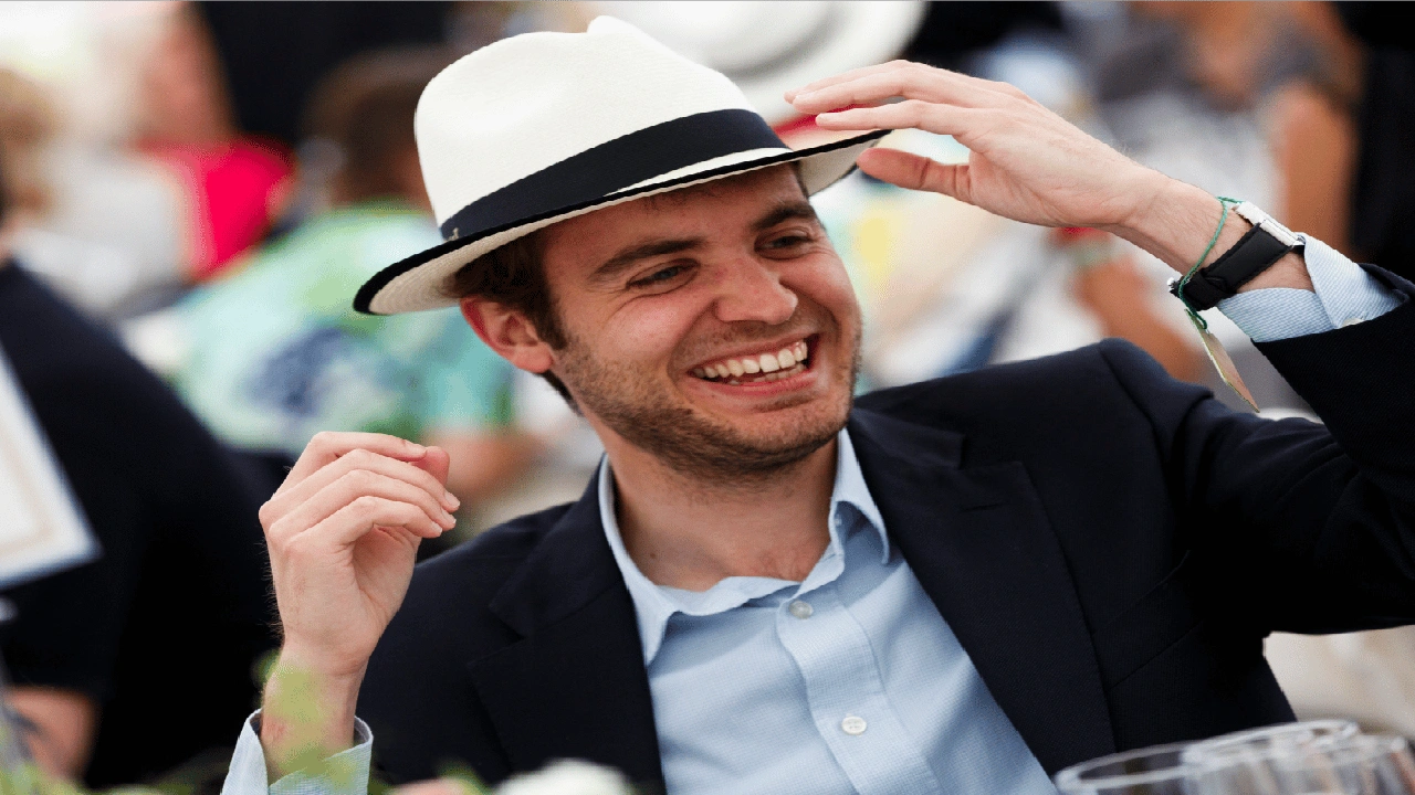 صورة رمزيات ضحكة شباب