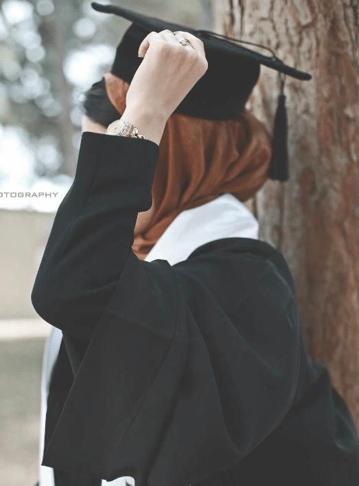 صور بنات تخرج 2024