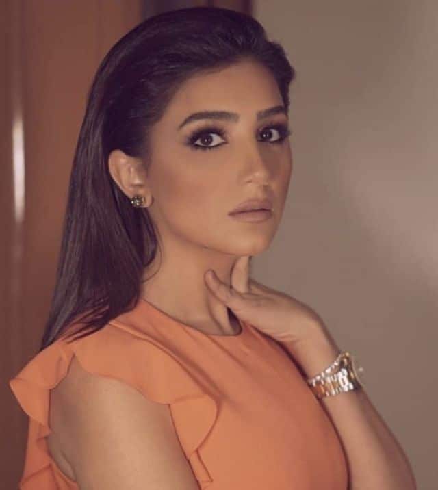 صور مي عمر