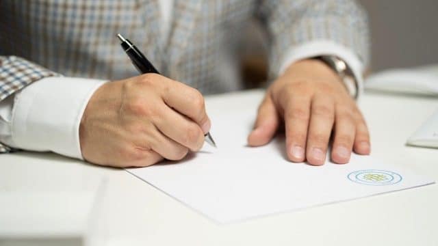 صيغة خطاب دعوة زيارة عائلية