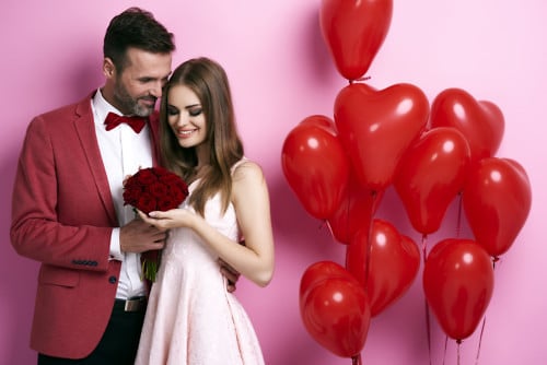 عبارات عيد الحب
