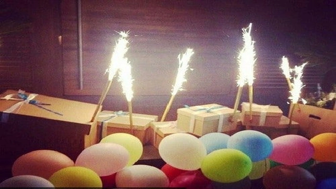 صورة عبارات قرب عيد ميلادي