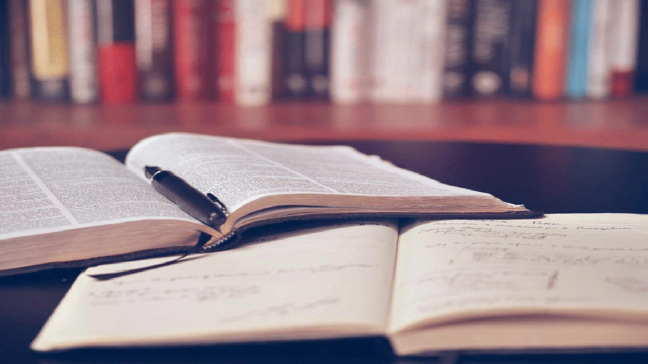 صورة عناوين بحوث تخرج في النحو