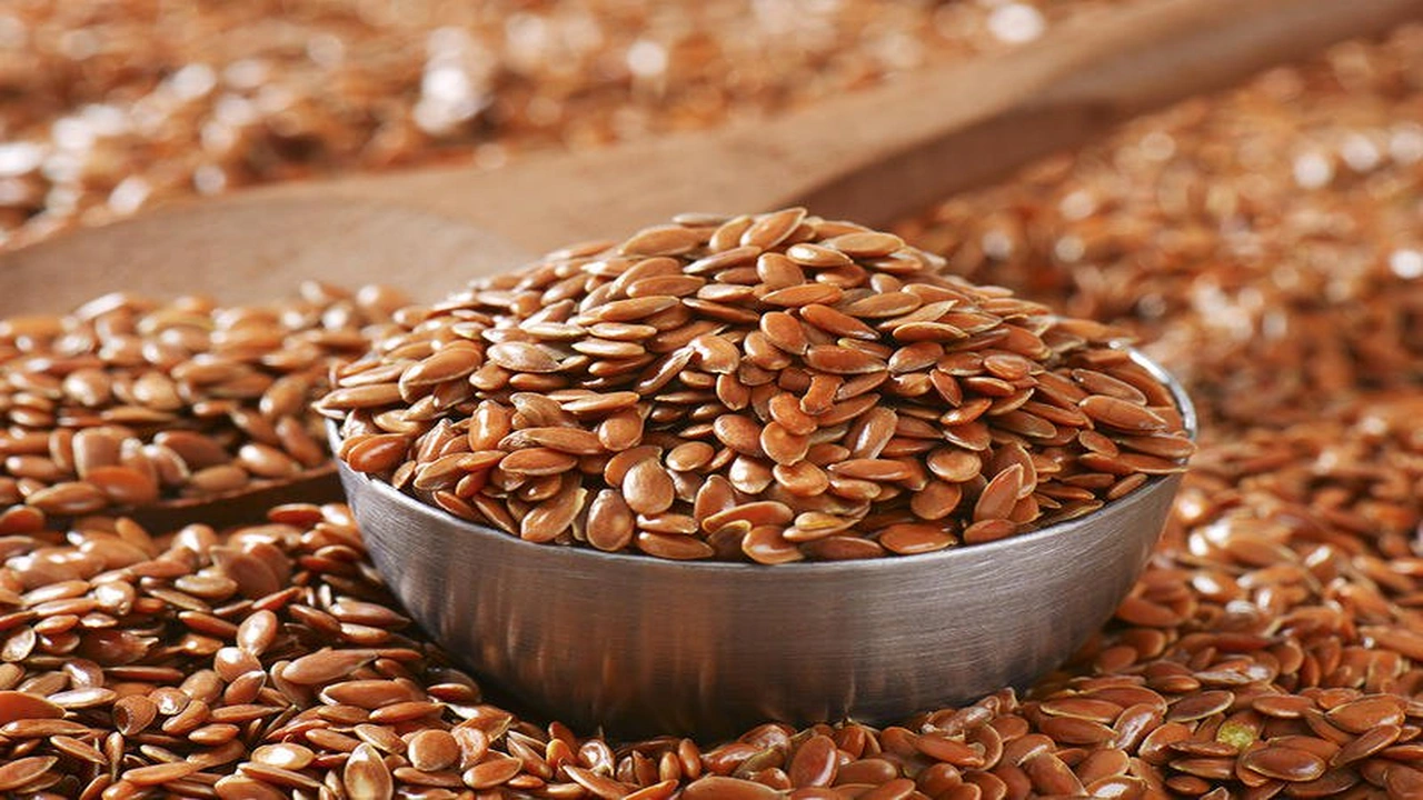 صورة فوائد بذور الكتان للشعر والوجه 