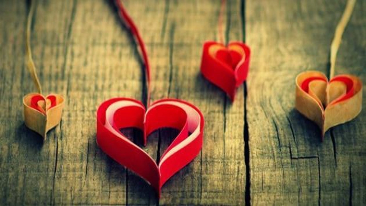 صورة كلام حب يشعل القلب