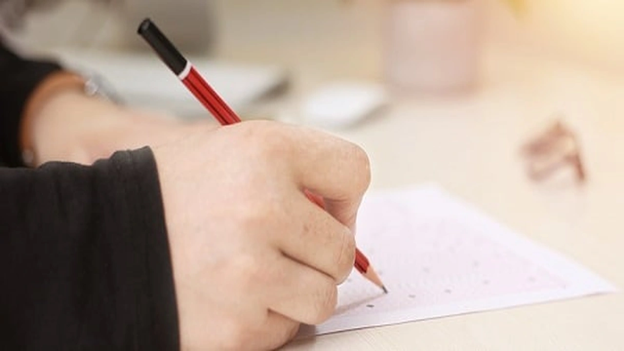 صورة كلمات بعد انتهاء الامتحانات