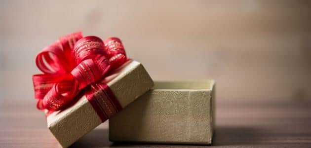 كيف اسعد حبيبتي وانا بعيد عنها