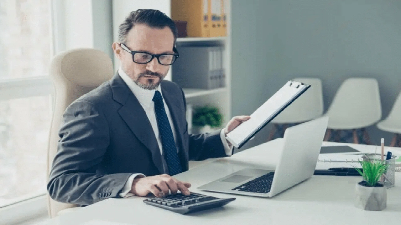 صورة كيف تصبح محاسب في كندا