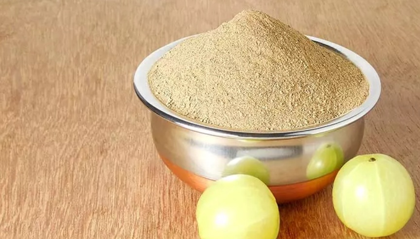 كيفية استخدام الحناء لنمو الشعر