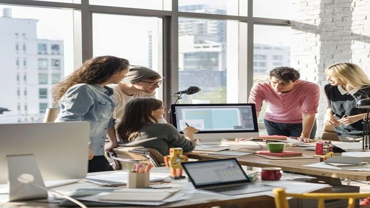 صورة ماذا اكتب في التقييم السنوي؟