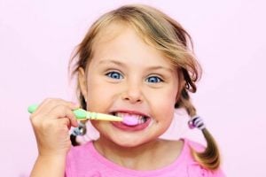 مطويات عن نظافة الاسنان