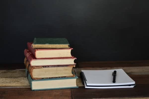 مقدمة بحث جامعي عن النحو