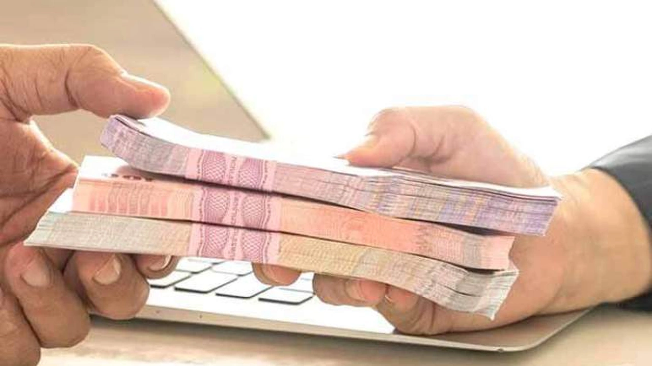 صورة مكاتب تسليف فلوس بالكويت