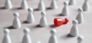 موضوع عن العنصرية بالفرنسية