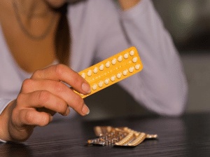 مين استخدمت حبوب منع الحمل للتكيس