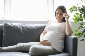مين استخدمت علاج نفسي وهي حامل