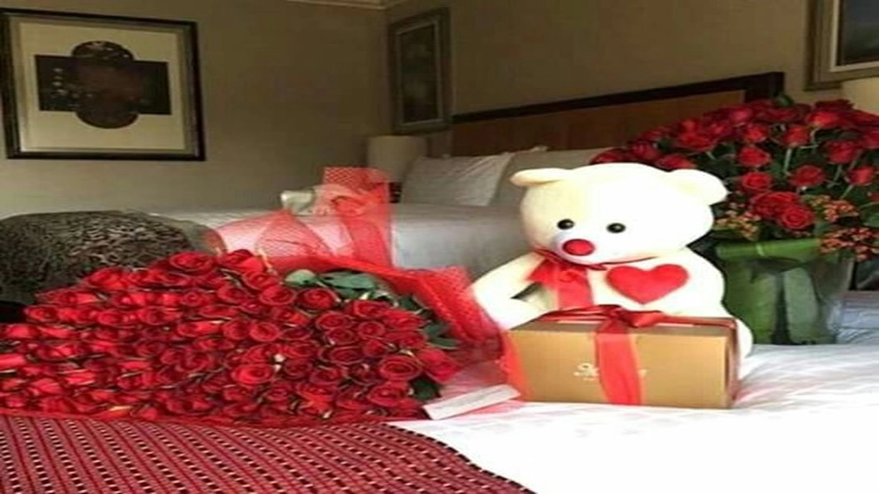 صورة هدايا عيد الحب