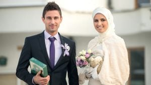 أسئلة مقابلة الزواج في اسبانيا